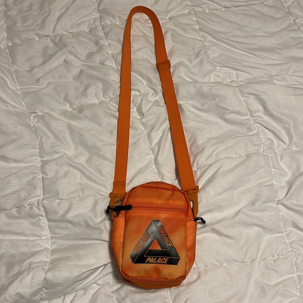Palace Real Tree Shot Bag 2 View 6